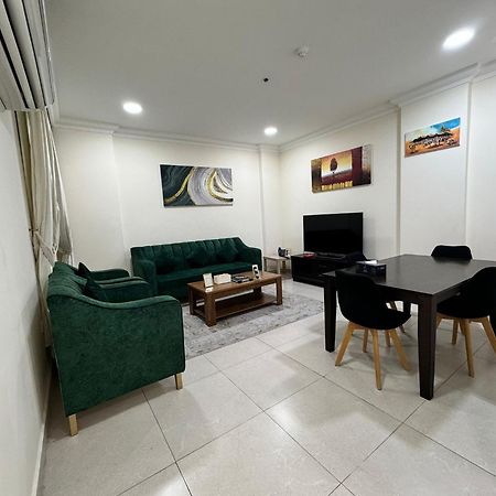 Chelsea Gardens Apartment Doha Exterior foto